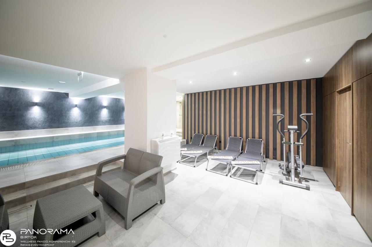 Győrújbarát Panorama Birtok - Wellness Panzio, Konferencia Es Rendezvenykoezpont B&B 외부 사진